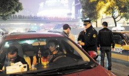 黑车最新爆料新闻事件视频,揭秘背后惊人真相